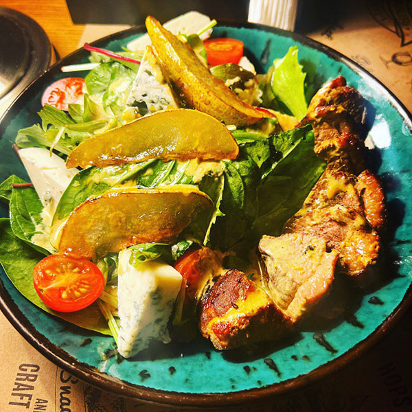 САЛАТ З КАЧИНОЮ ГРУДКОЮ