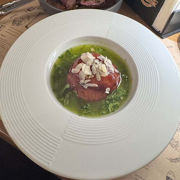 ТОМАТ З МІДІЯМИ ТА ШАЛЕНИМ МАСЛОМ